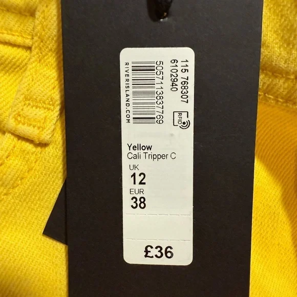 River Island Yellow Denim Jean Shorts Casual Cutoff Style NWT - Picture 7 of 8